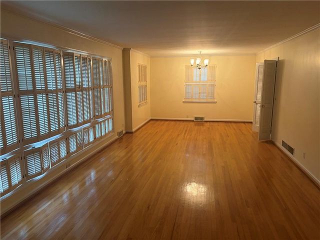 701 Oakcrest Drive, Rockmart, GA 30153
