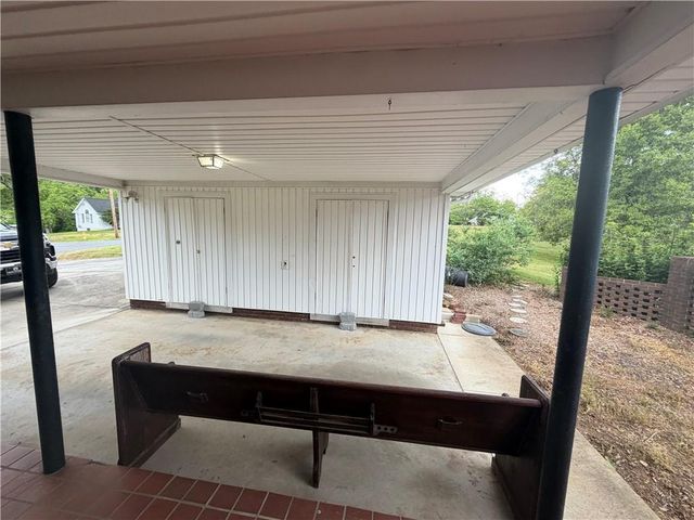 701 Oakcrest Drive, Rockmart, GA 30153