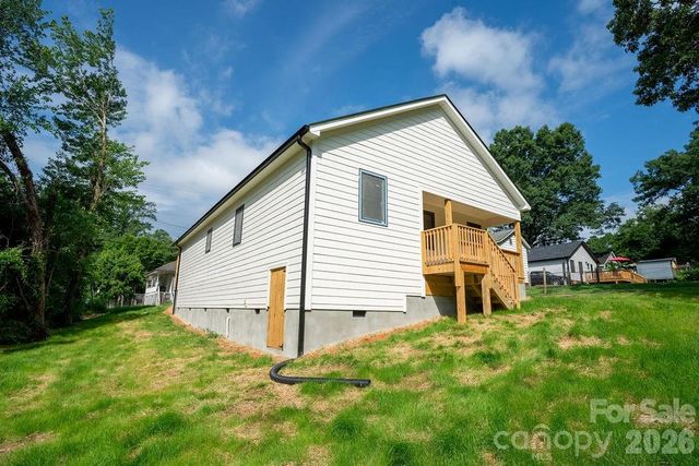 1120 Rosehill Drive, Lincolnton, NC 28092