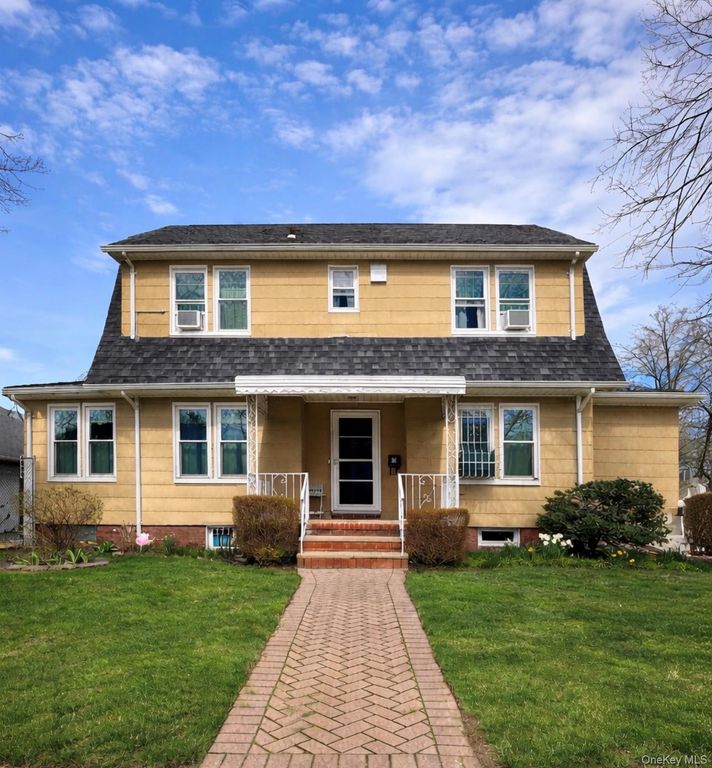 9274 218th Street, Queens Village, NY 11428