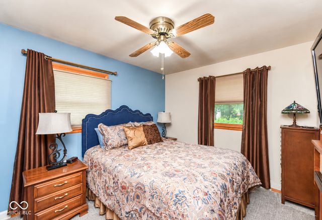 127 N Buck Creek Road, Indianapolis, IN 46229