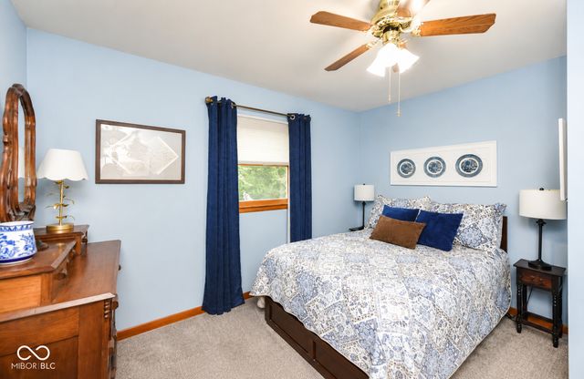 127 N Buck Creek Road, Indianapolis, IN 46229