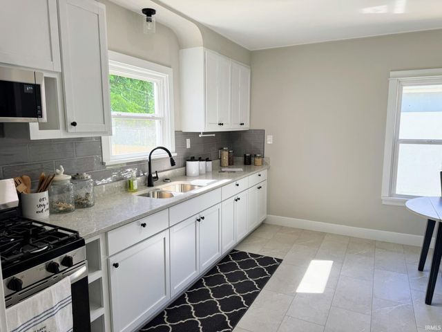 537 S Kerth Avenue, Evansville, IN 47714