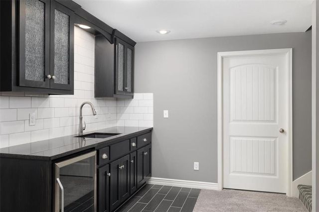 105 SE Griffin Street, Blue Springs, MO 64064