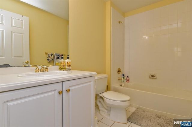 66 Pheasant Run, Old Tappan, NJ 07675