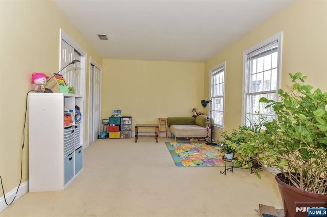 66 Pheasant Run, Old Tappan, NJ 07675