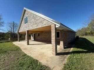 10481 N Farm Road 149, Pleasant Hope, MO 65725