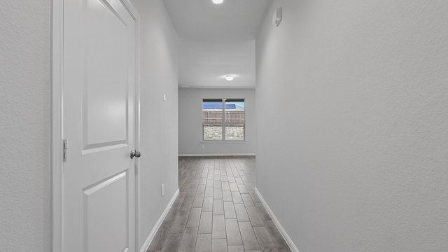 432 SUNDAY SILENCE Way, Granbury, TX 76049