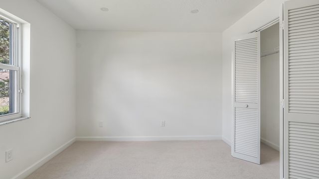 1071 NW 97th Avenue, Plantation, FL 33322