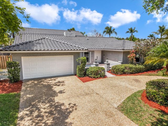 1071 NW 97th Avenue, Plantation, FL 33322