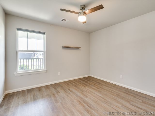 2126 E 140th Street S, Bixby, OK 74008