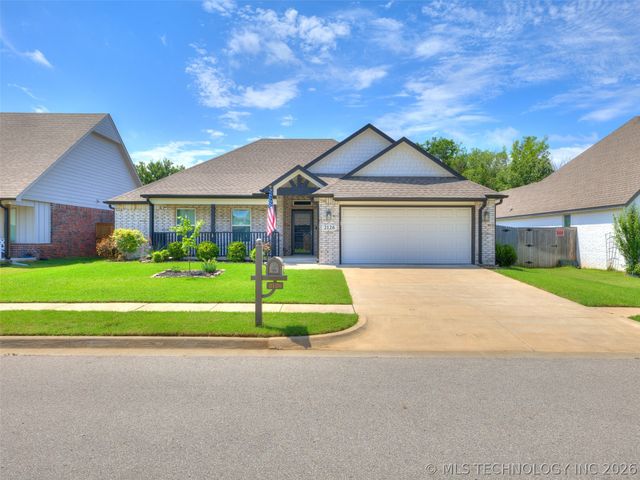 2126 E 140th Street S, Bixby, OK 74008