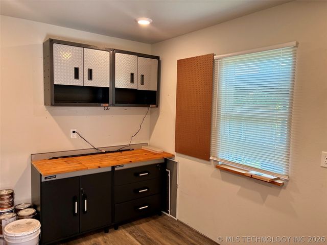 2126 E 140th Street S, Bixby, OK 74008
