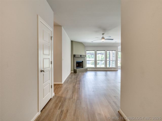 2126 E 140th Street S, Bixby, OK 74008