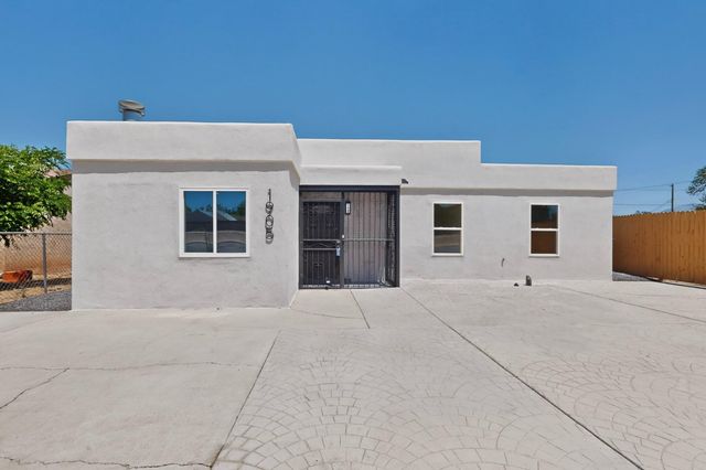 1905 Indian School Road NW, Albuquerque, NM 87104