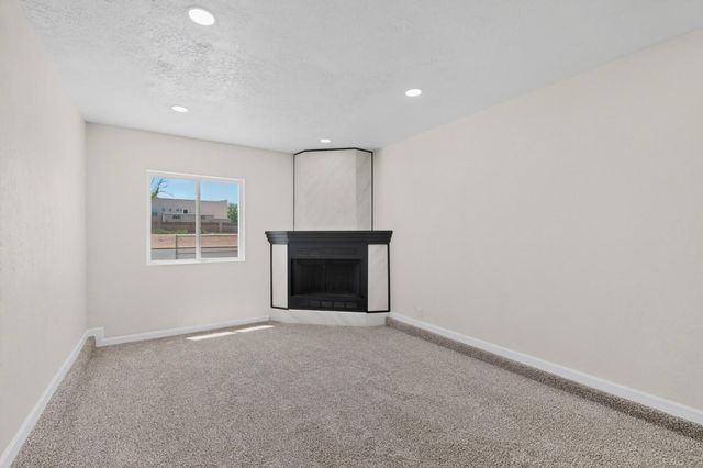 1905 Indian School Road NW, Albuquerque, NM 87104