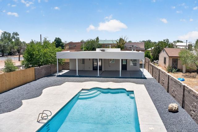 1905 Indian School Road NW, Albuquerque, NM 87104