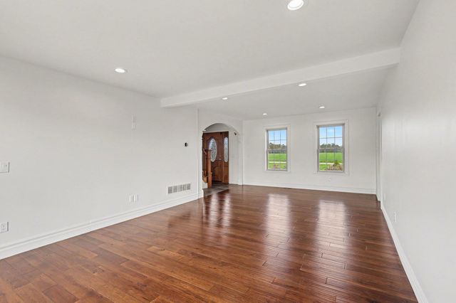 1438 S Satterlee Road, Montcalm Twp, MI 49326
