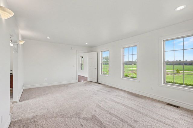 1438 S Satterlee Road, Montcalm Twp, MI 49326