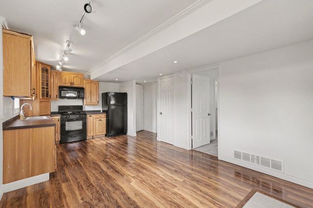 1438 S Satterlee Road, Montcalm Twp, MI 49326