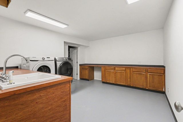 1438 S Satterlee Road, Montcalm Twp, MI 49326