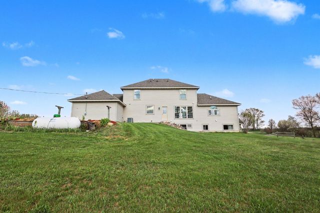 1438 S Satterlee Road, Montcalm Twp, MI 49326