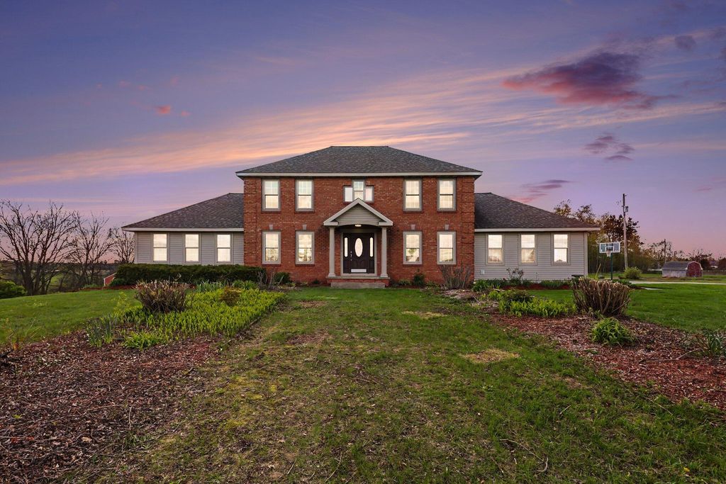 1438 S Satterlee Road, Montcalm Twp, MI 49326