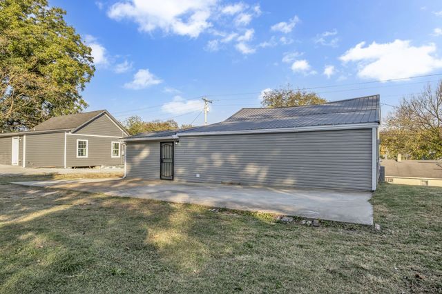 403 Carpenter St, Mount Pleasant, TN 38474