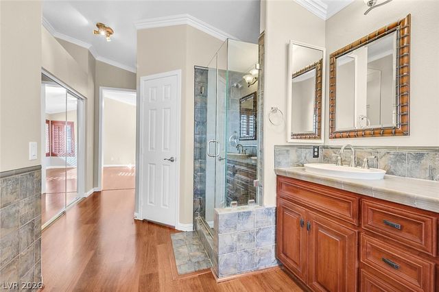 10249 Huxley Cross Lane, Las Vegas, NV 89144