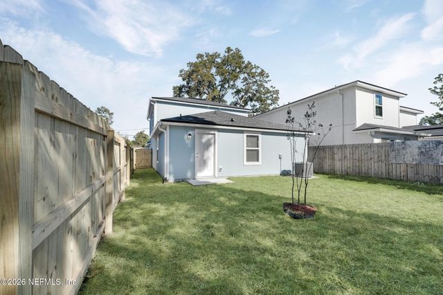 7720 DANDY Avenue, Jacksonville, FL 32211