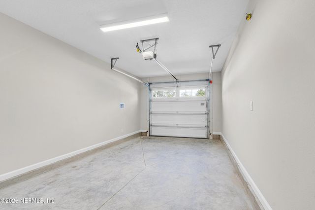 7720 DANDY Avenue, Jacksonville, FL 32211