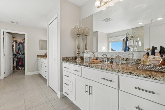 1208 HILLBRIDGE DRIVE, Haines City, FL 33844
