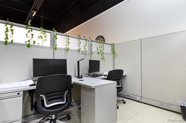 3065 Oakwood Boulevard, Melvindale, MI 48122