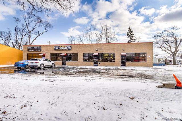 3065 Oakwood Boulevard, Melvindale, MI 48122