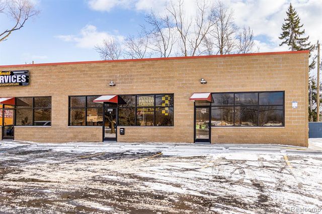 3065 Oakwood Boulevard, Melvindale, MI 48122