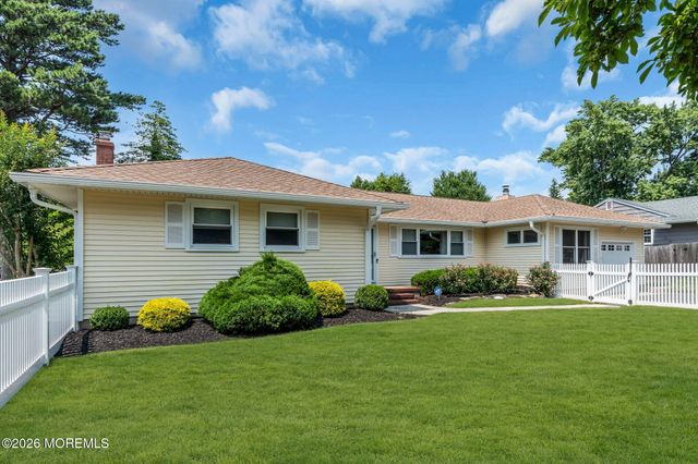 1620 Holly Boulevard, Manasquan, NJ 08736