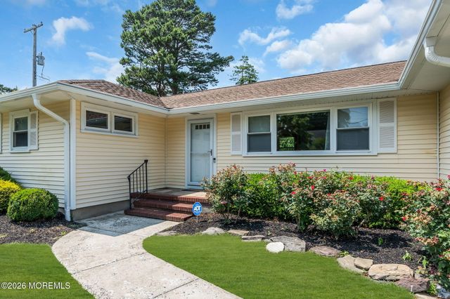 1620 Holly Boulevard, Manasquan, NJ 08736