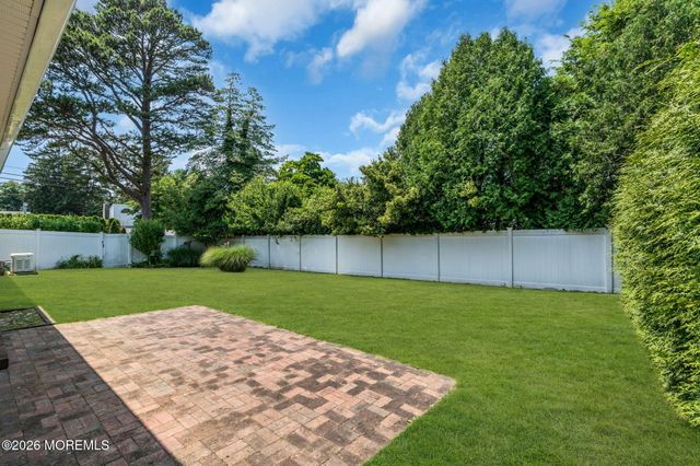 1620 Holly Boulevard, Manasquan, NJ 08736