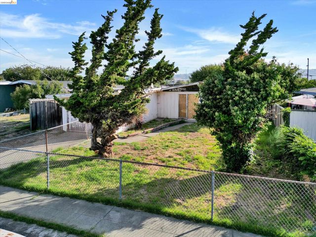 27758 La Porte Ave, Hayward, CA 94545