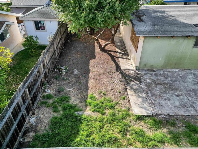 27758 La Porte Ave, Hayward, CA 94545