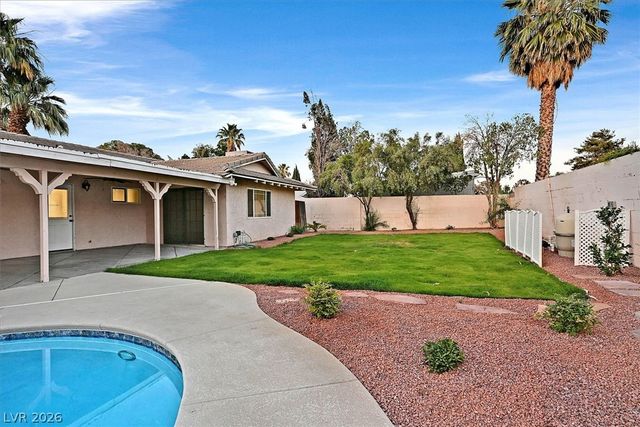 3645 Forestcrest Drive, Las Vegas, NV 89121