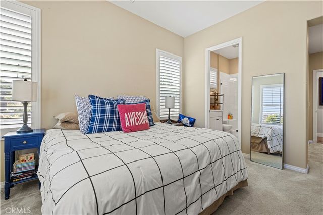 20825 Red Sky Ct, Saugus, CA 91350