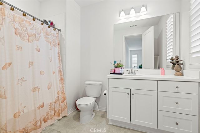 20825 Red Sky Ct, Saugus, CA 91350