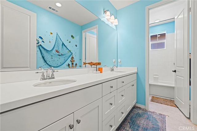 20825 Red Sky Ct, Saugus, CA 91350