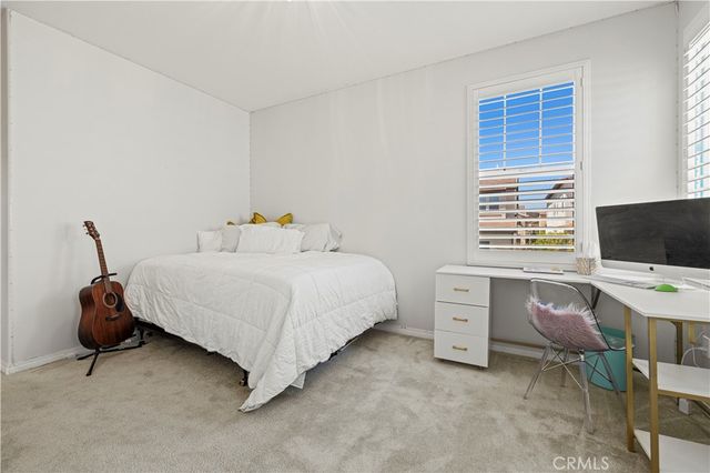 20825 Red Sky Ct, Saugus, CA 91350