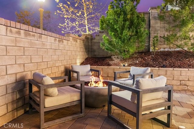 20825 Red Sky Ct, Saugus, CA 91350