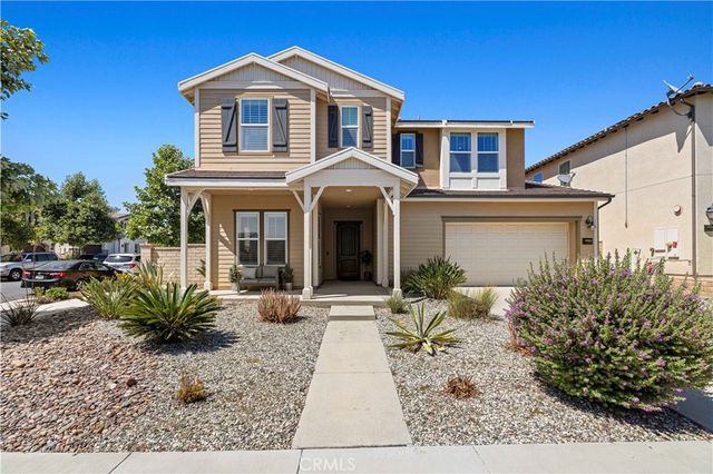 20825 Red Sky Ct, Saugus, CA 91350