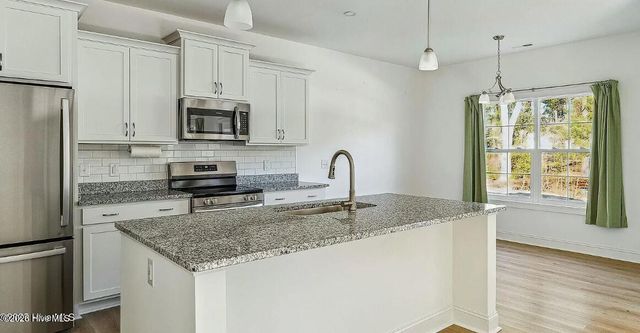 409 Kendall Drive, Southern Pines, NC 28387