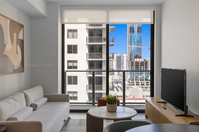 11 NE 6th St 2310, Miami, FL 33132