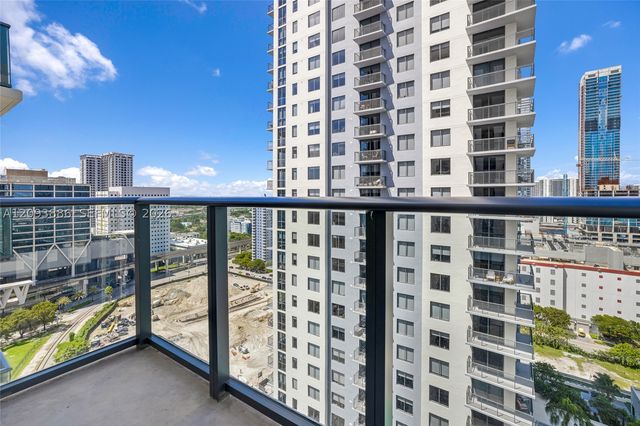 11 NE 6th St 2310, Miami, FL 33132
